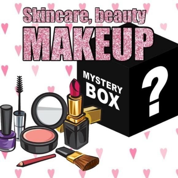 High End Mystery Beauty Box - Picture 1 of 1